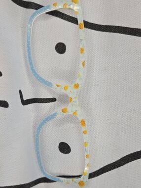 Blue and White Polkadot W/Yellow Daisies Floral Magnetic Glasses Top
